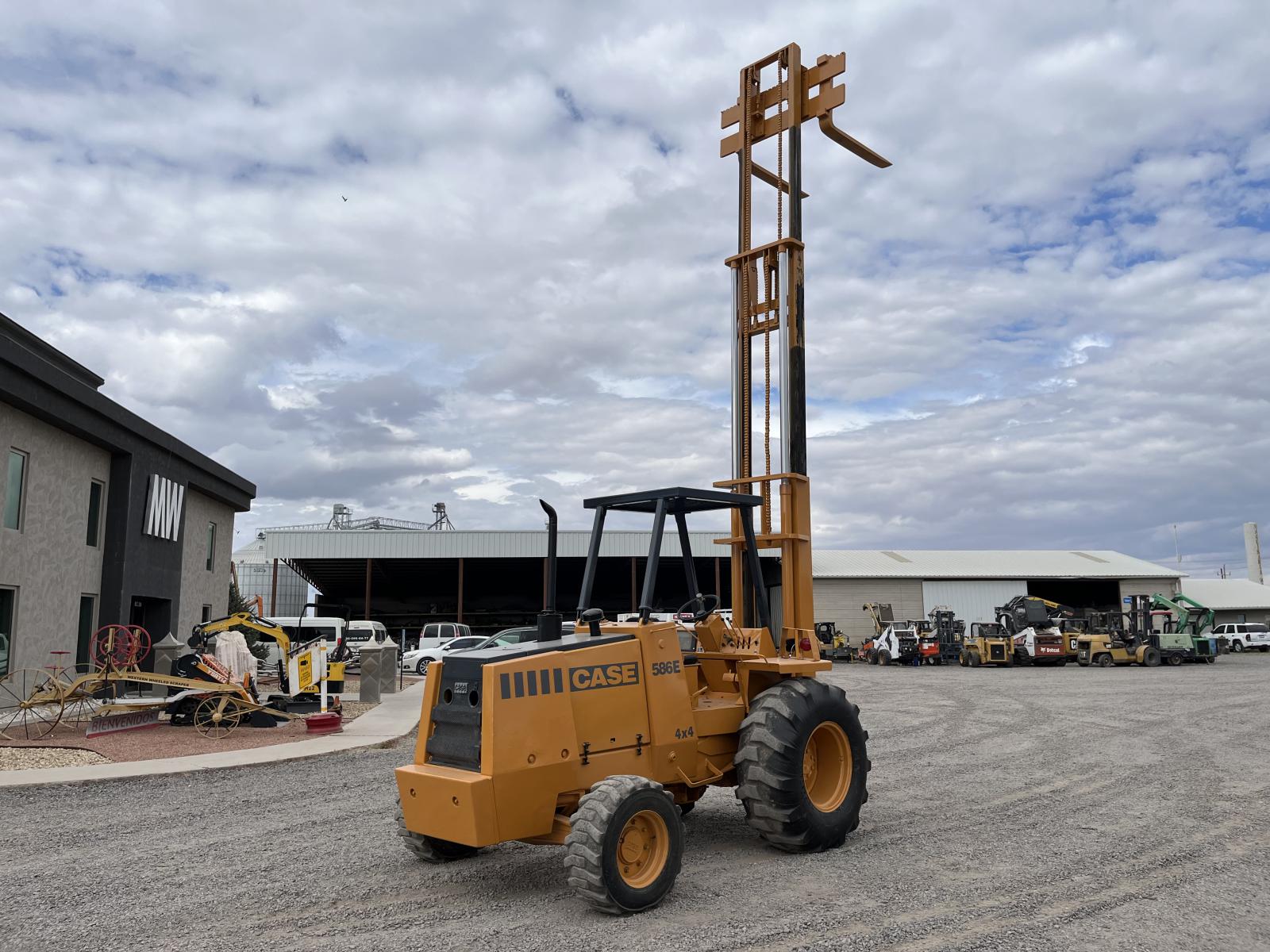 ./imagenes/INVOICE/2019/16607/CASE 586E (5).JPG